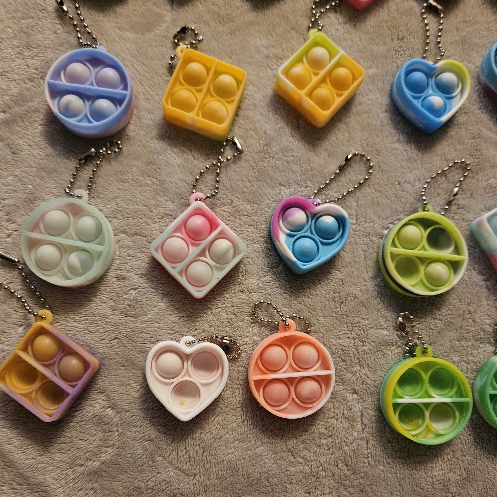 Fidget spinner Keychains - Picture 4 of 4